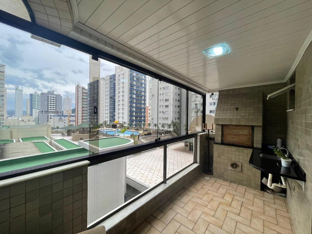 Apto A 30M Da Praia Sobre Shopping Atlantico Balneário Camboriú Zewnętrze zdjęcie
